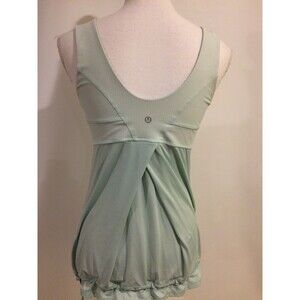 Lululemon TAME ME Tank Top Mint Green Micro Stripe Bra Drawstring Hem Womens 6